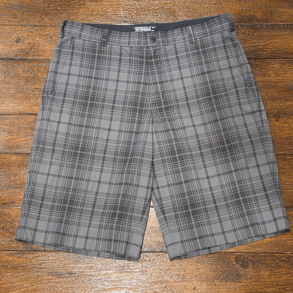 Nike Golf Tour Performance Dri-FIT Grey Plaid Shorts Mens Size 34